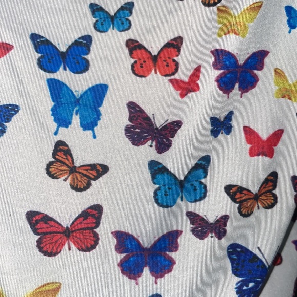 Colorful Butterfly Cropped Tank Top - Picture 2 of 3